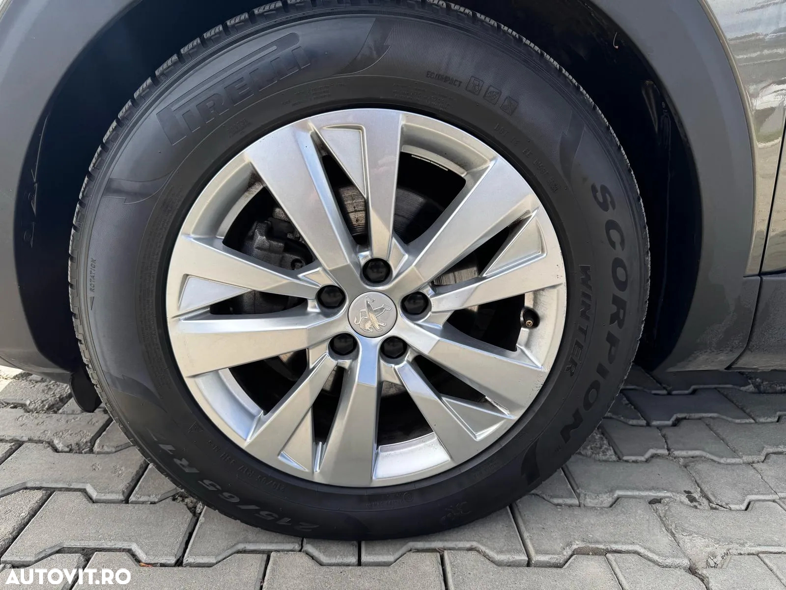 Peugeot 3008 1.2 PureTech Turbo S&S EAT6 Active - 19