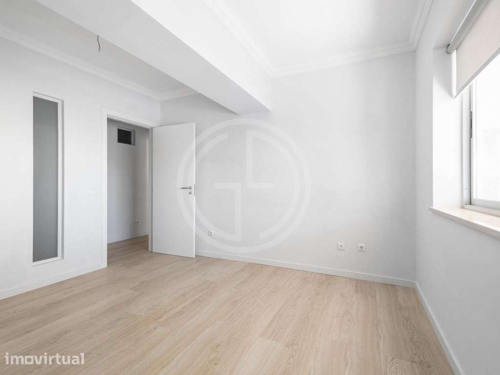 Apartamento T1 renovado em Faro - Grande imagem: 2/17
