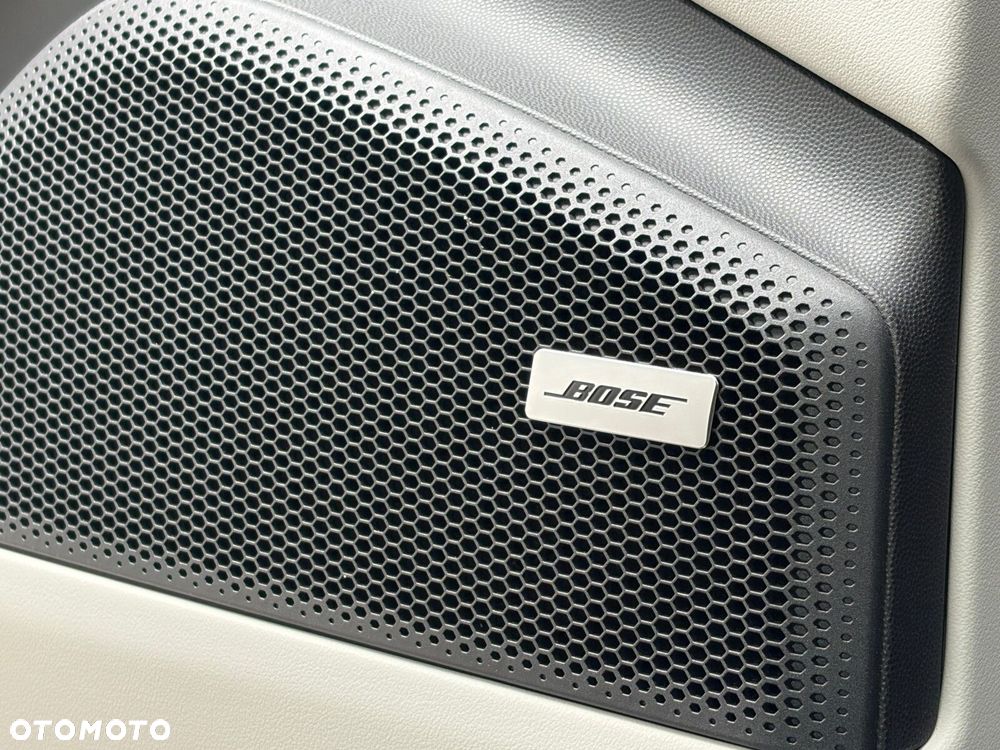 Porsche Macan - 26