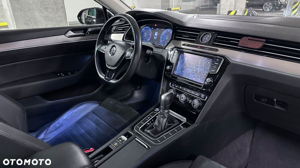 Volkswagen Passat 2.0 TDI SCR Highline DSG - 10