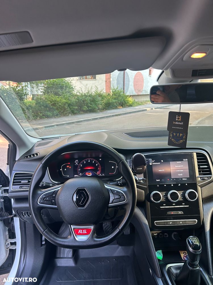 Renault Megane TCe 140 GPF Equilibre - 6