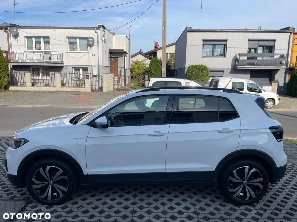 Volkswagen T-Cross - 19