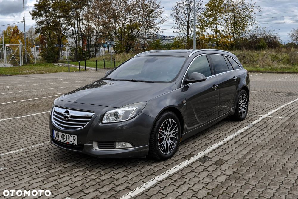 Opel Insignia - 1