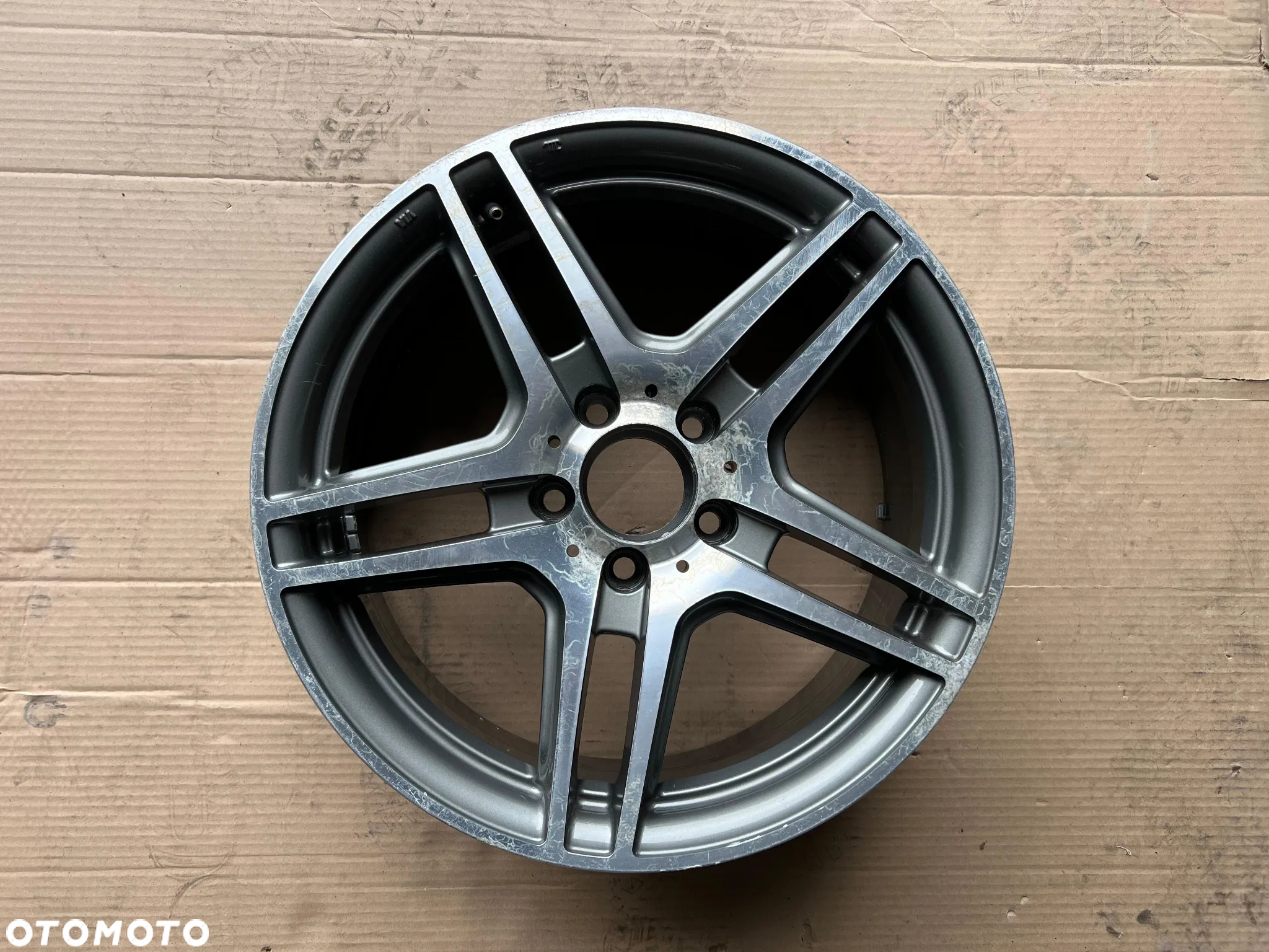 Felga aluminiowa styl MERCEDES C E CLA R17 5x112 7,5J ET45 - 3