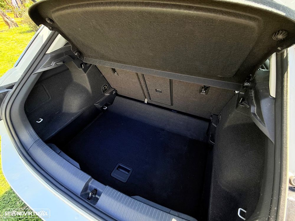 VW T-Roc 1.0 TSI - 9