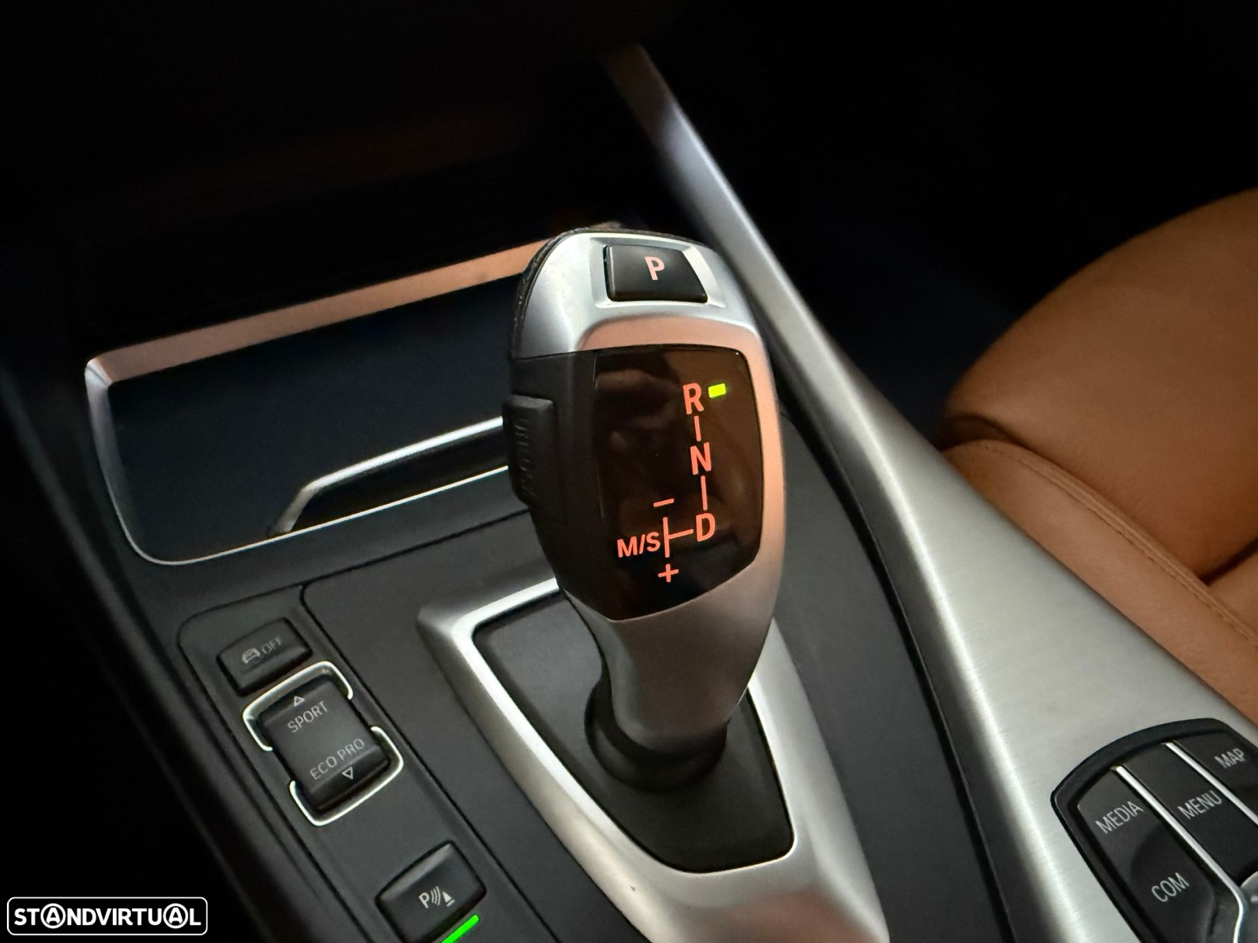 BMW 118 i Pack M Auto - 22