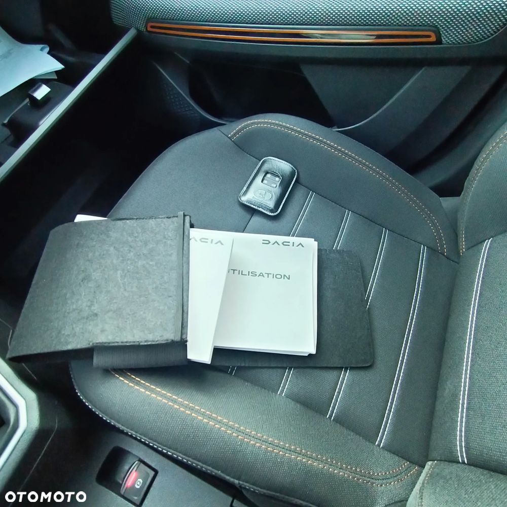 Dacia Sandero - 16