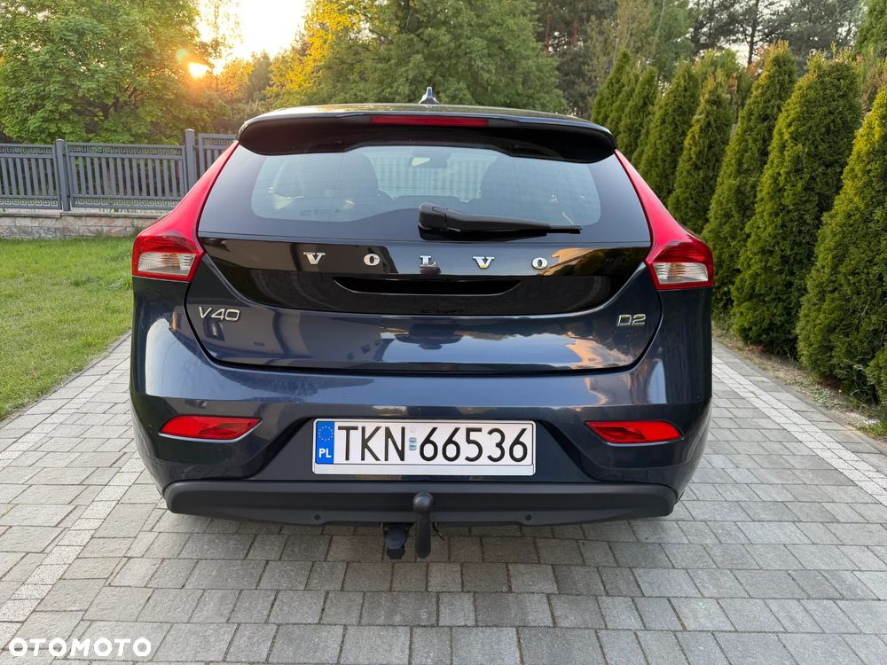 Volvo V40 D2 Momentum - 11