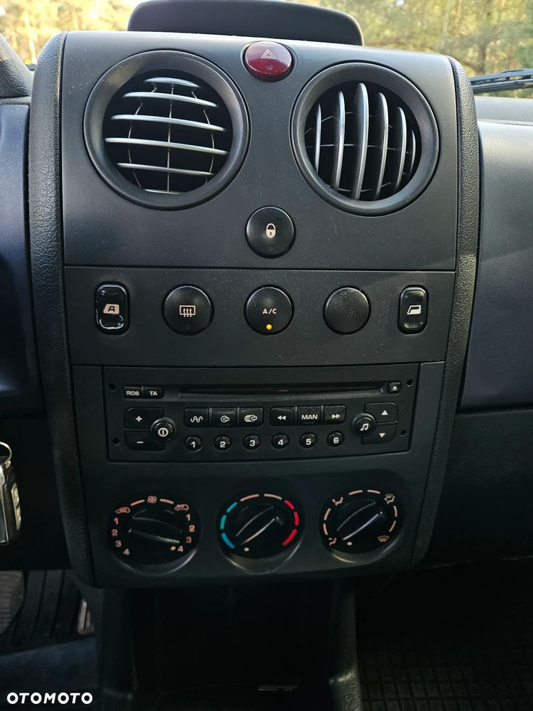 Citroën Berlingo 2.0 HDi Multispace - 22