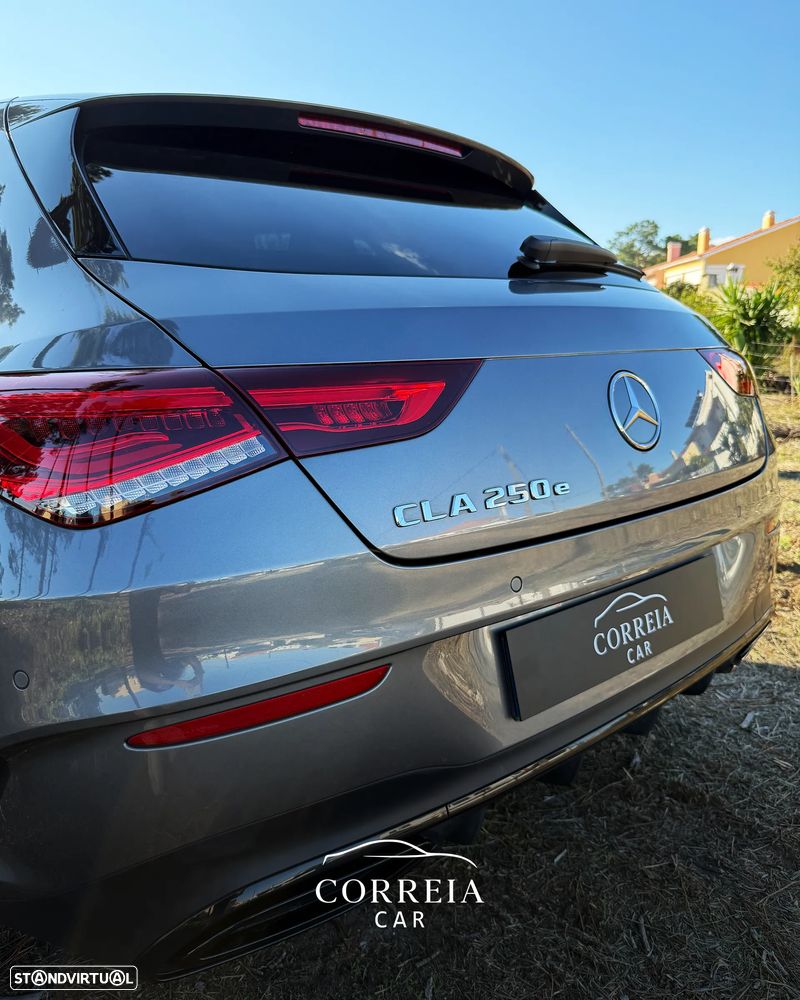 Mercedes-Benz CLA 250 e Shooting Brake AMG Line - 13