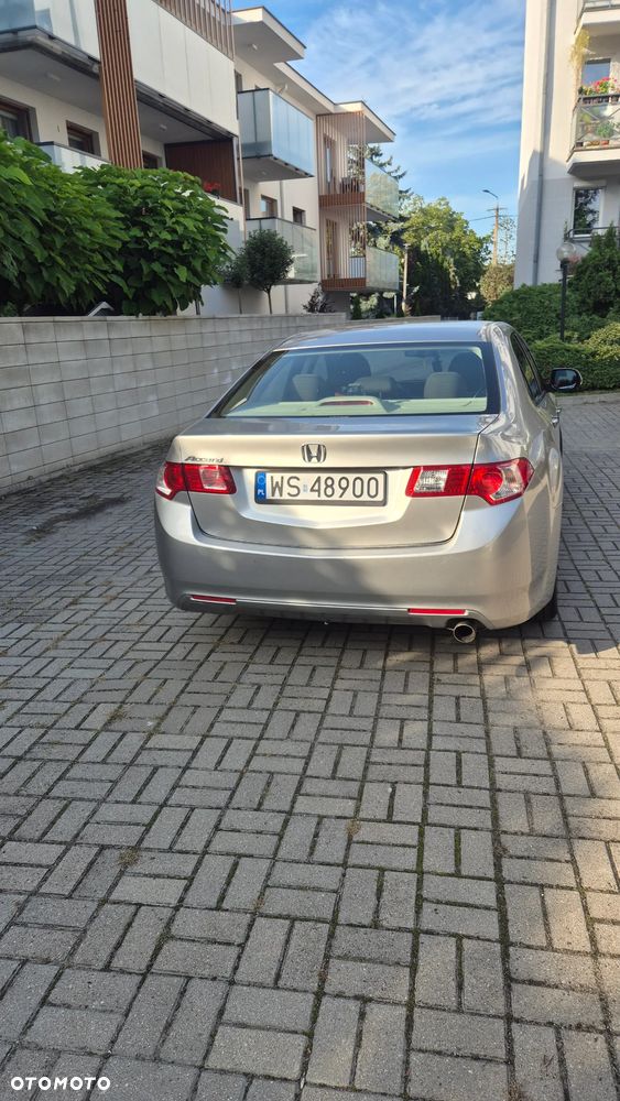 Honda Accord 2.0 Elegance - 4