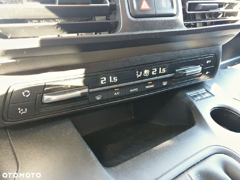 Peugeot Rifter 1.5 BlueHDI Allure S&S - 15