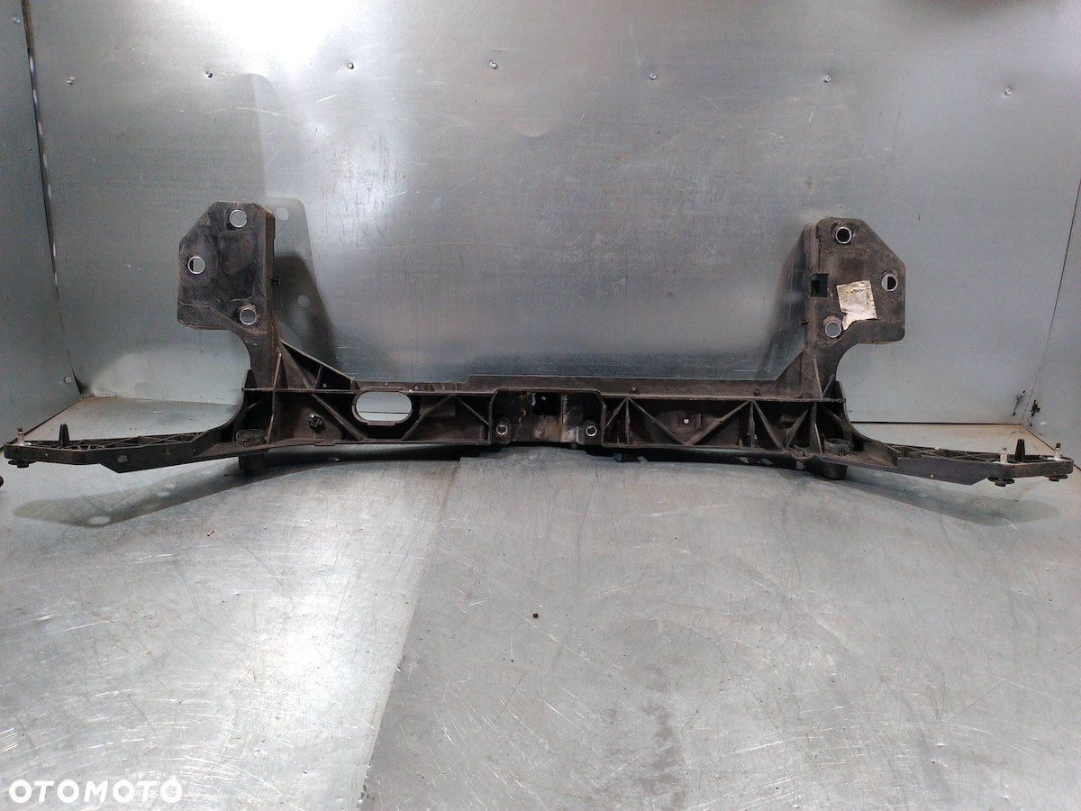 PAS PRZÓD, WZMOCNIENIE CZOŁOWE RENAULT CLIO III 8200290143 1.6 16V - 4