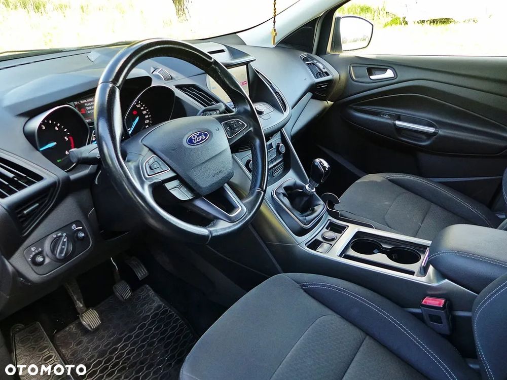 Ford Kuga 2.0 TDCi 4WD Titanium - 19