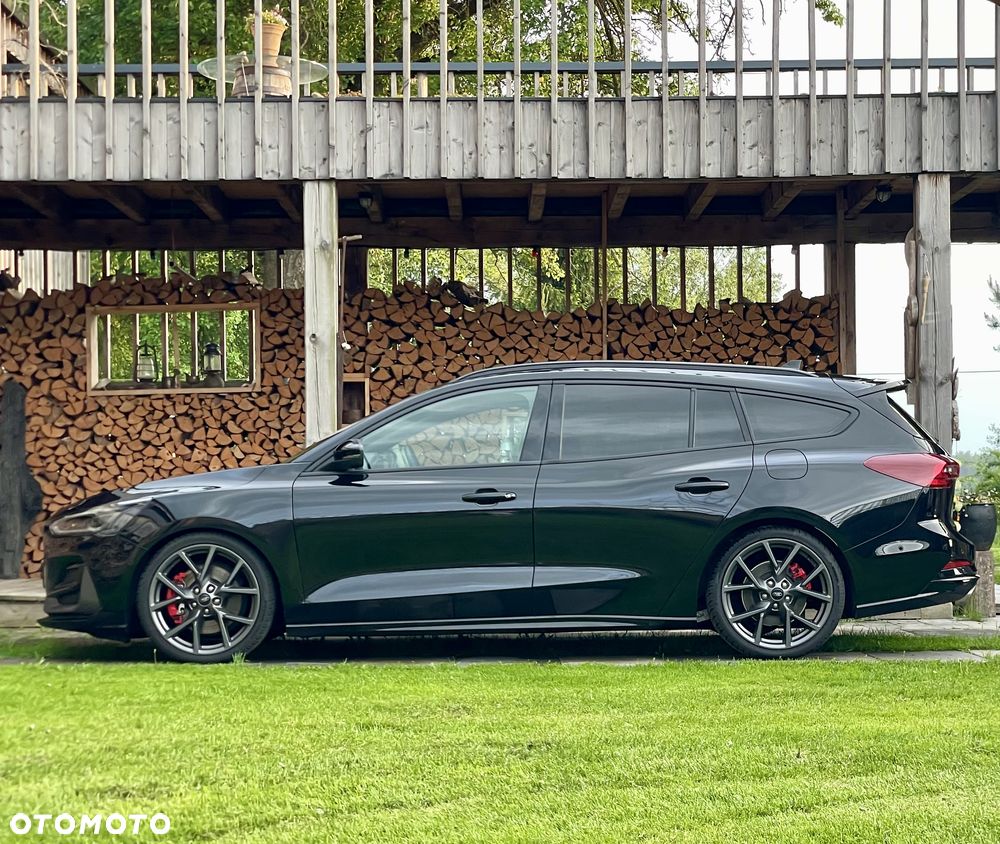 Ford Focus 2.3 EcoBoost ST X - 6