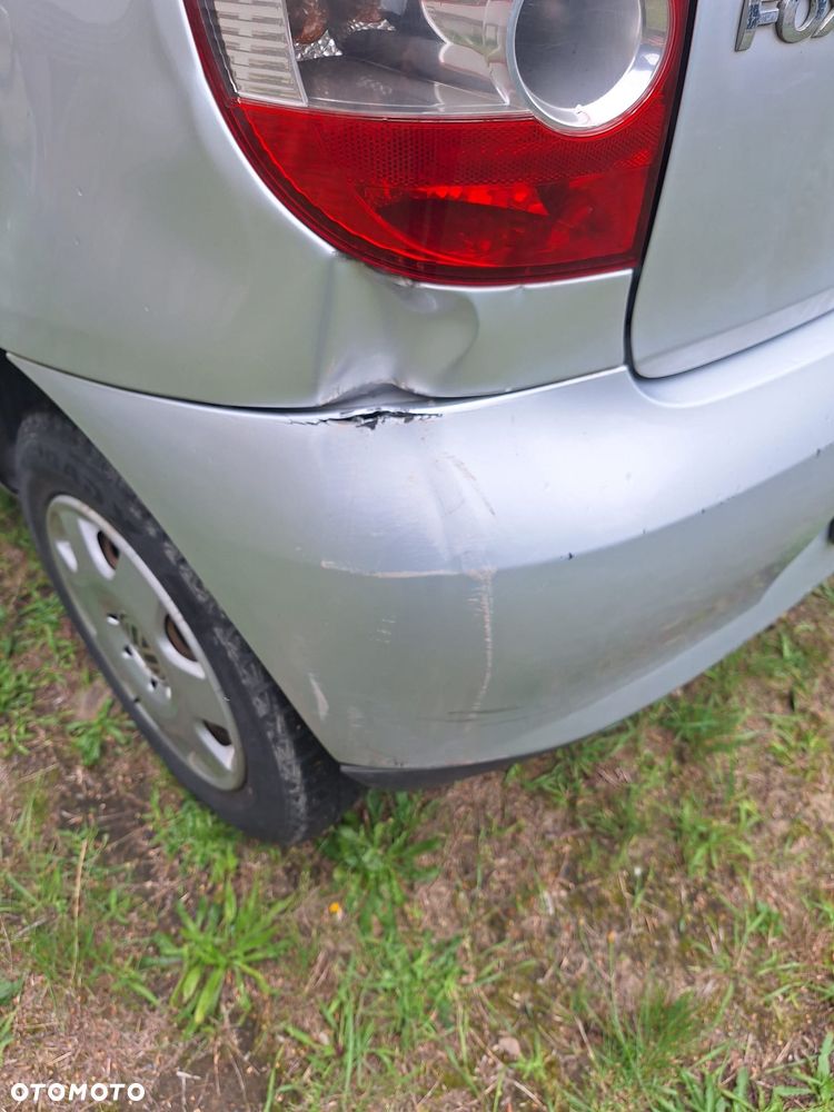 Volkswagen Fox 1.2 - 13