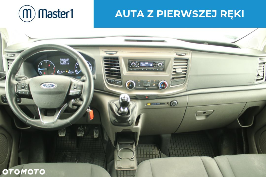 Ford Tourneo Custom - 6