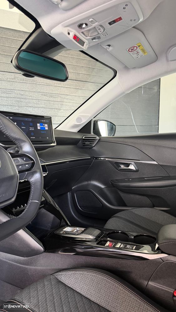 Peugeot 208 1.2 Hybrid Allure e-DCS6 - 4