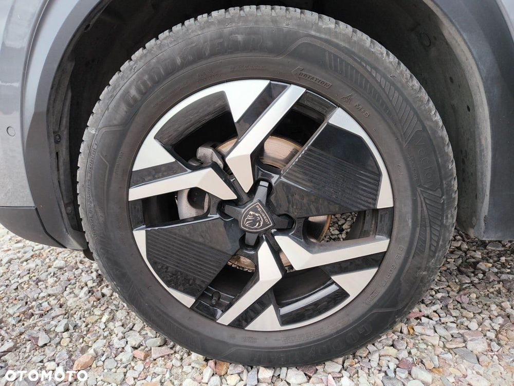 Peugeot 2008 1.2 PureTech GT S&S EAT8 - 11