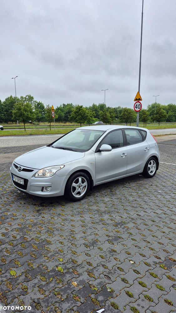 Hyundai i30 1.4 Comfort - 4