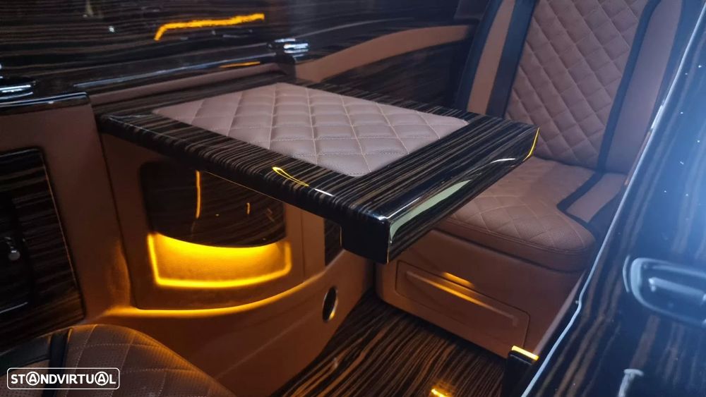 Mercedes-Benz V 250 - 12