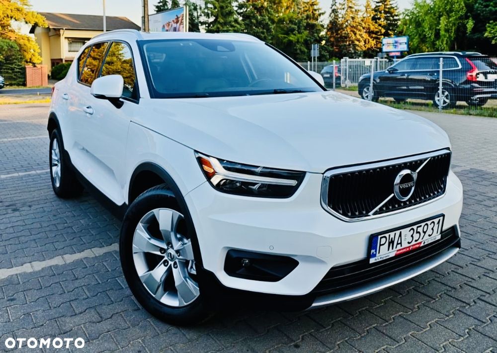 Volvo XC 40 T5 AWD Momentum Pro - 32