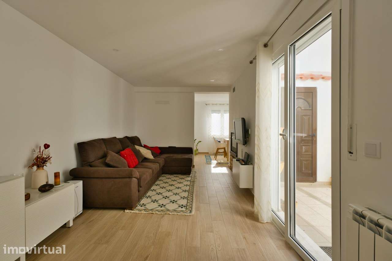 Moradia Remodelada no Monte da Caparica - Grande imagem: 3/32