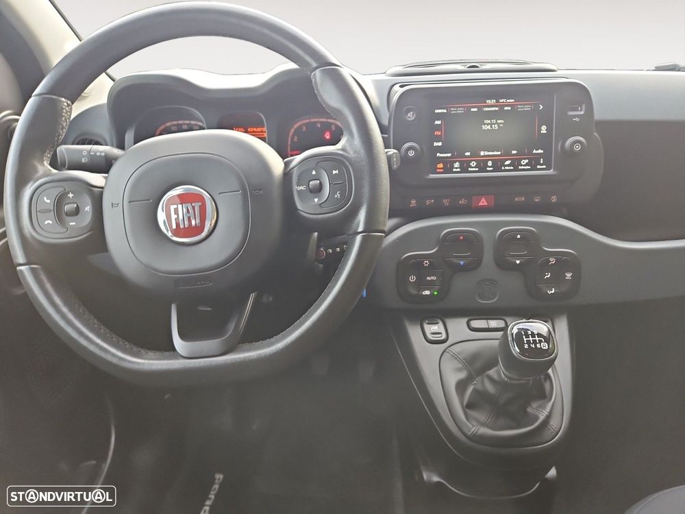 Fiat Panda 1.0 Hybrid (RED) - 10