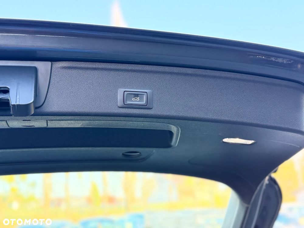 Audi A4 Avant 30 TDI S tronic advanced - 21