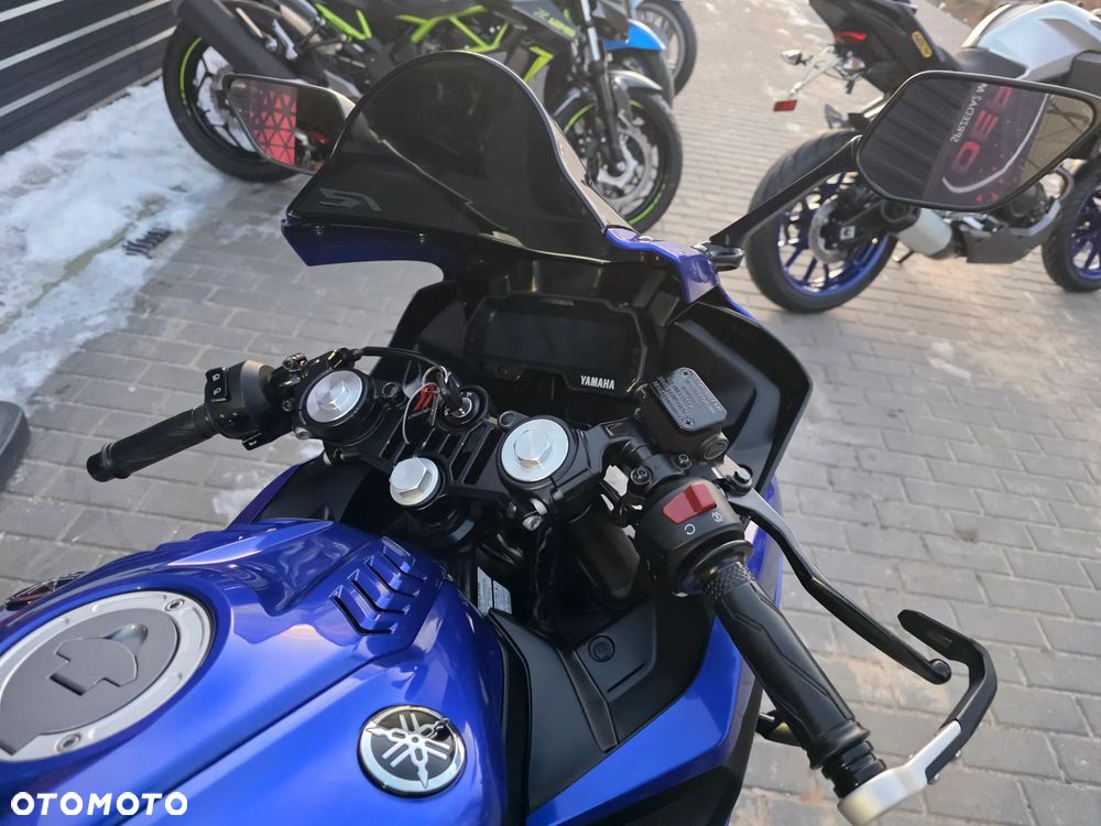 Yamaha YZF - 13