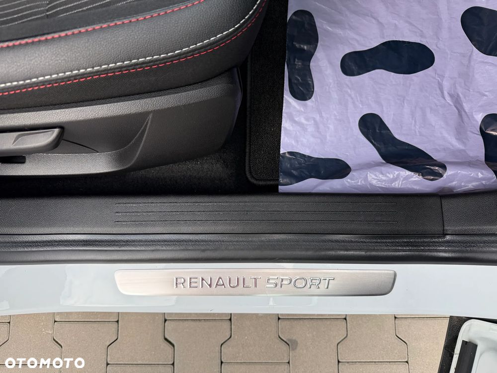 Renault Captur - 17