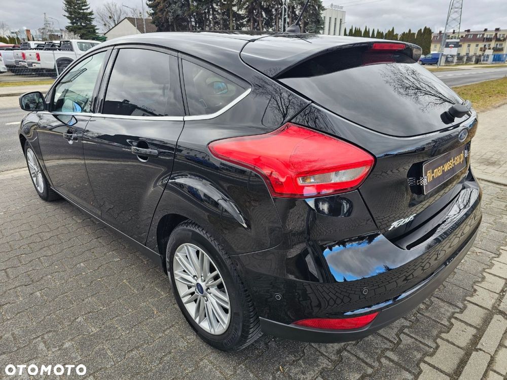Ford Focus - 8