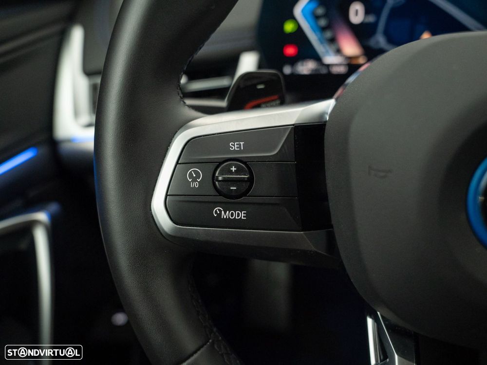 BMW X1 xDrive25e Pack Desportivo M - 23