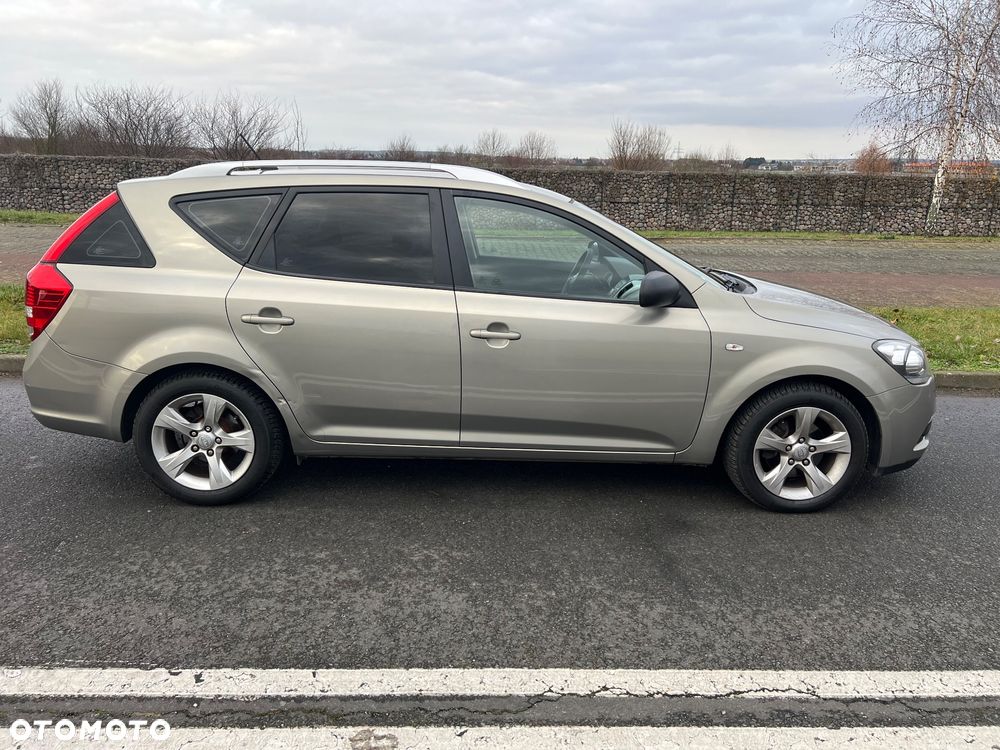 Kia Ceed 1.4 CVVT Vision - 4