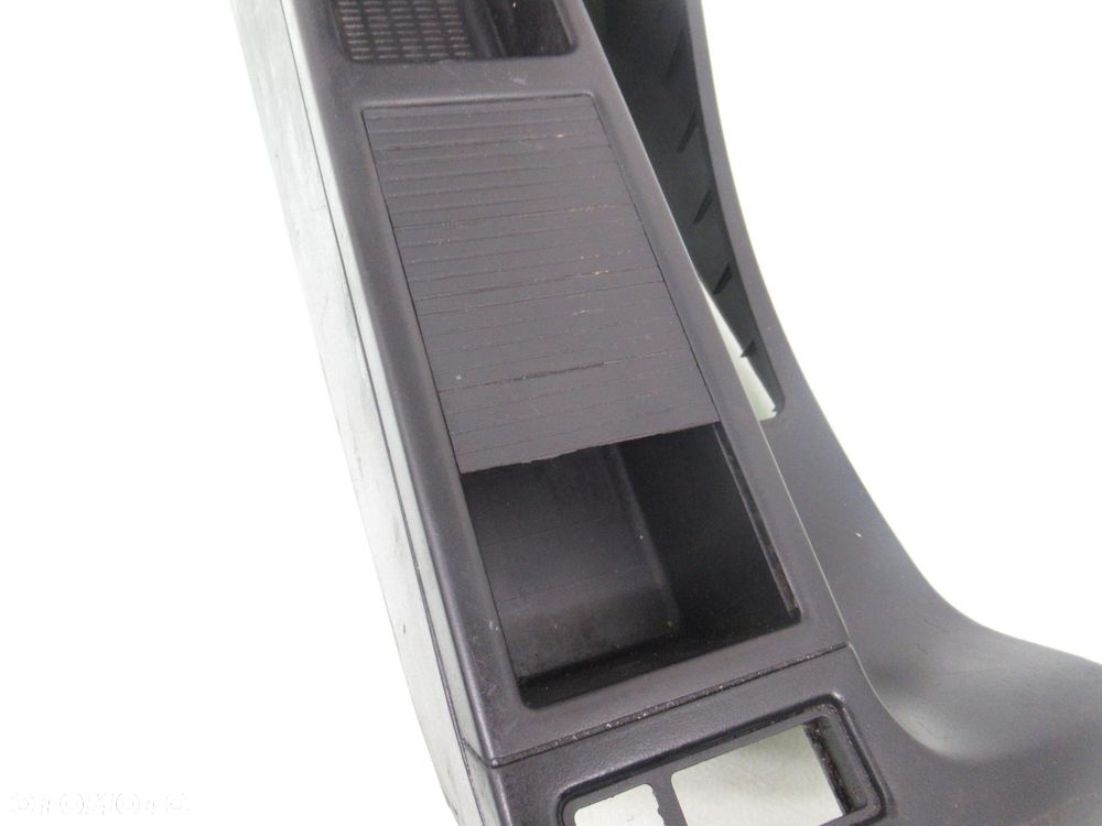 PODŁOKIETNIK BMW E46 8213680 8213678 8225986 - 9