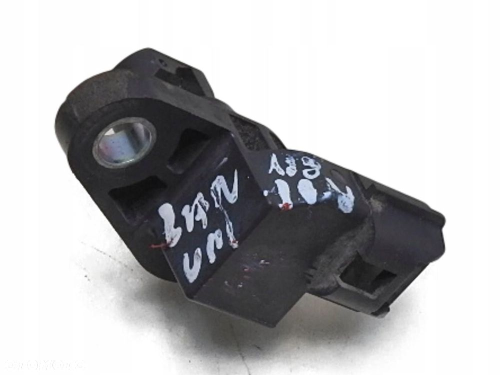 CZUJNIK POŁOŻENIA WAŁKA MITSUBISHI LANCER VIII 1.8 16V 1865A066 - 1