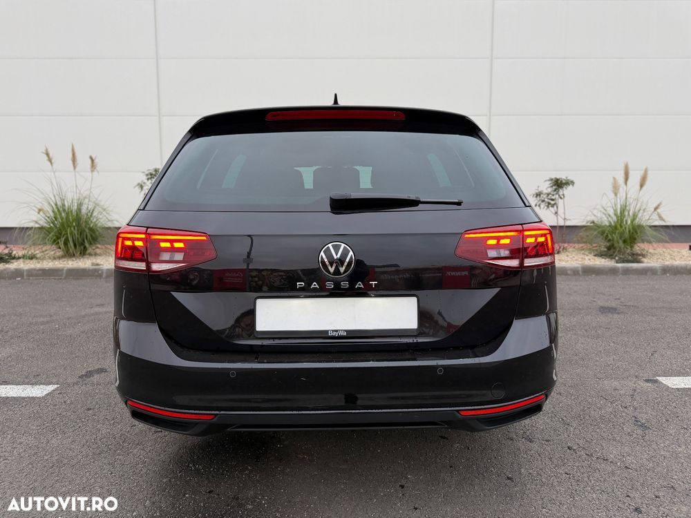 Volkswagen Passat Variant 2.0 TDI SCR DSG Business - 5