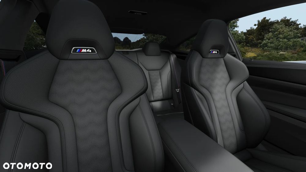 BMW M4 Competition M xDrive - 11