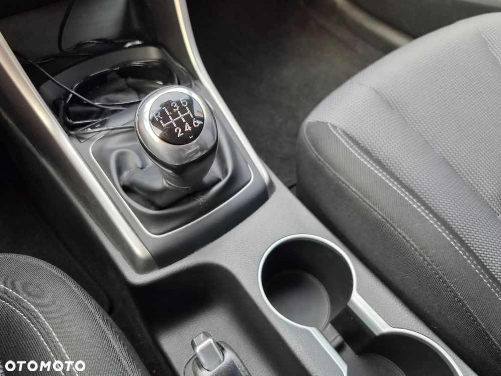 Hyundai i30 1.6 CRDI Intro Edition - 12