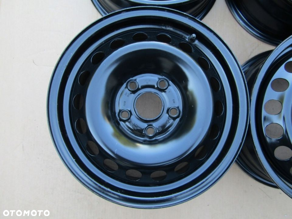4x Felgi 15 VW Caddy Golf V Jetta Passat B5 Seat Altea 6j 5x112 ET47 - 9
