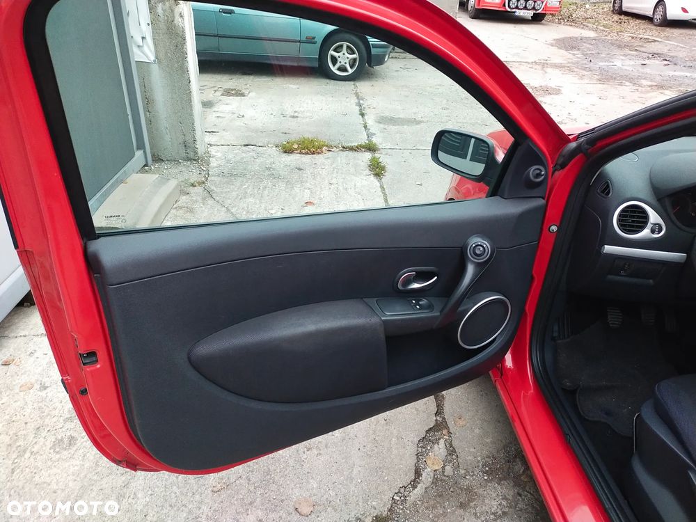 Renault Clio 1.5 dCi Alize - 7