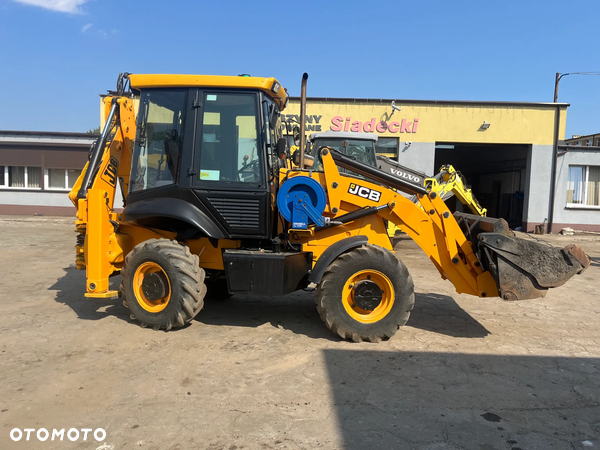 JCB 2CX