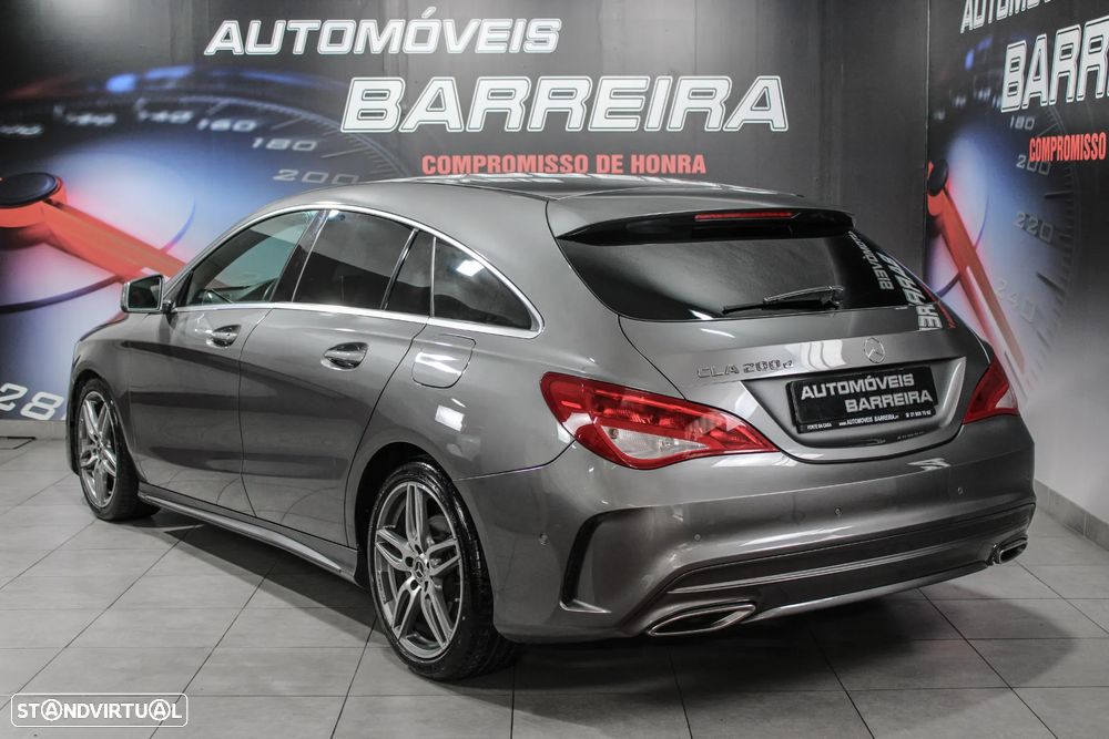 Mercedes-Benz CLA 200 d Shooting Brake AMG Line - 2