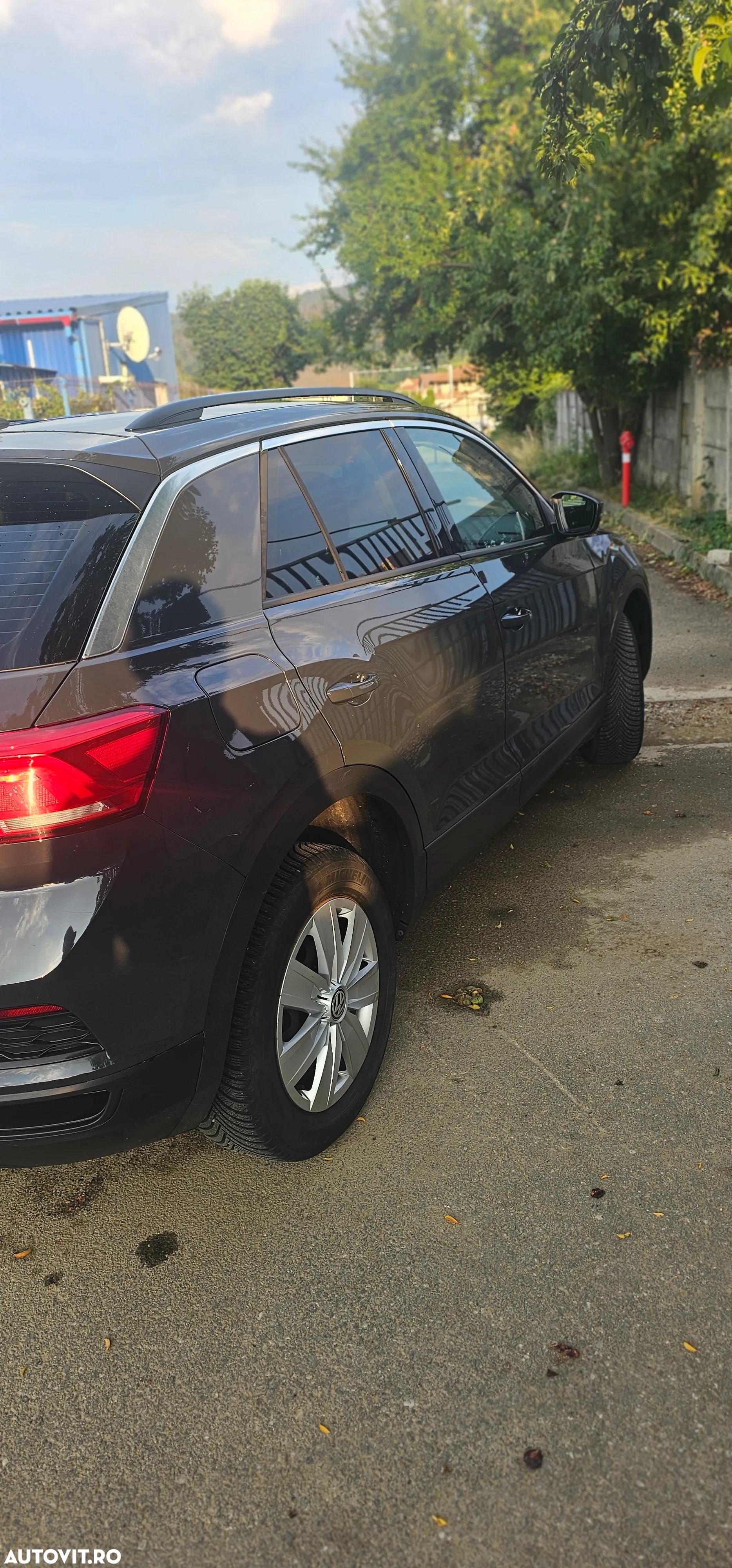 Volkswagen T-ROC 1.6 TDI Design - 4
