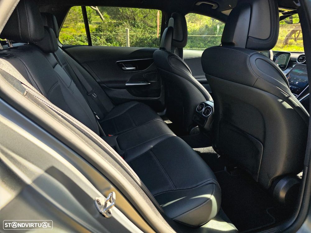 Mercedes-Benz C 300 d AMG Line - 19