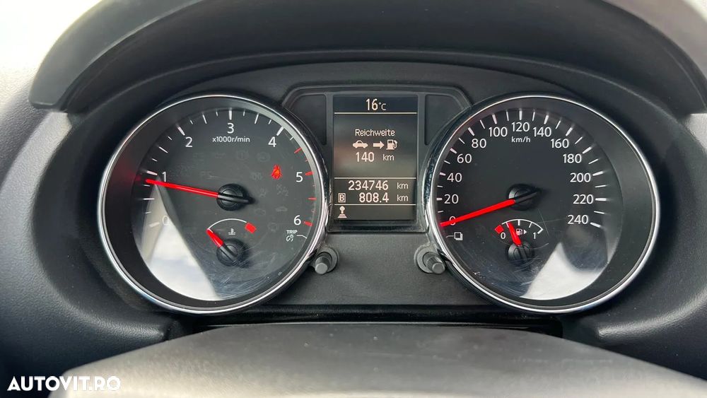 Nissan Qashqai 1.6 DCI TEKNA - 19
