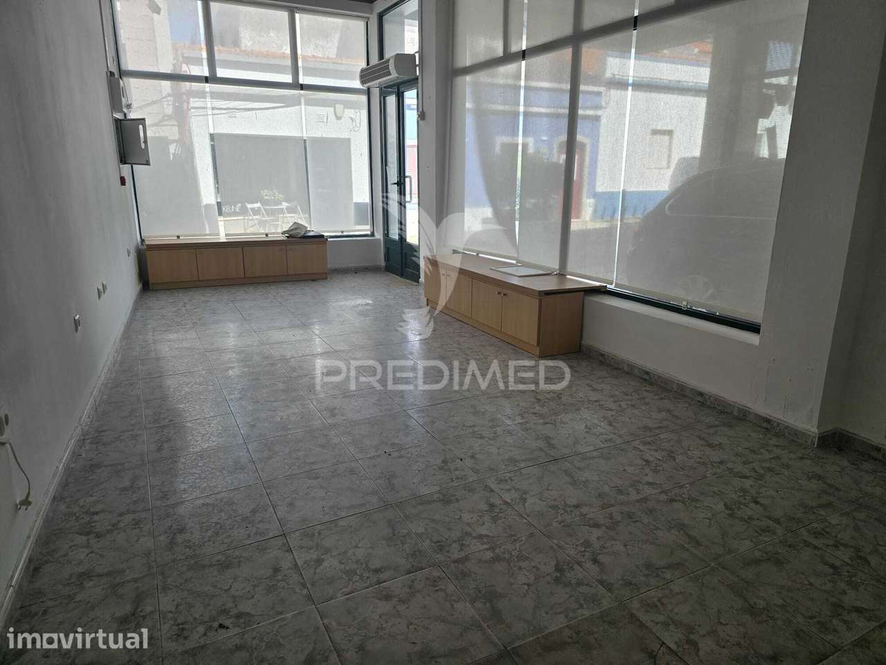 Loja Comercial no Centro de Castro Verde | Excelente Visibilidade - Grande imagem: 2/15