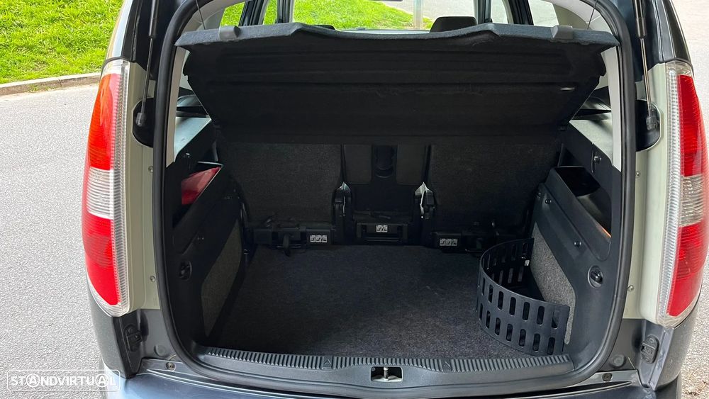 Skoda Roomster 1.2 Comfort - 13