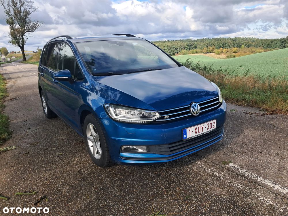 Volkswagen Touran 1.6 TDI SCR DSG IQ.DRIVE - 19