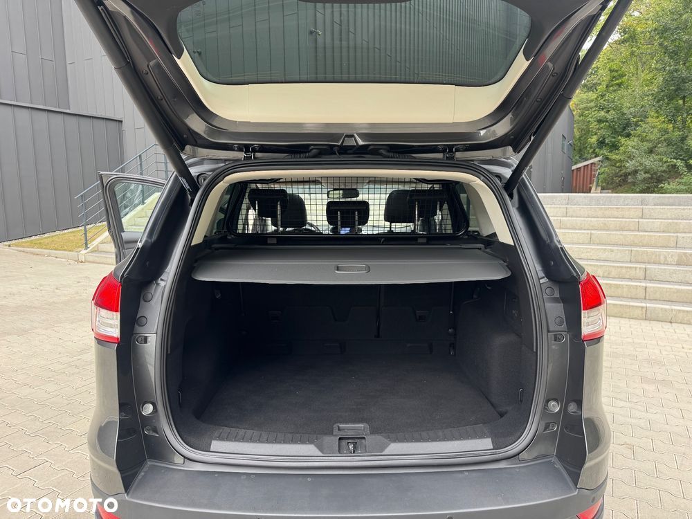 Ford Kuga 2.0 TDCi 4WD Titanium - 25